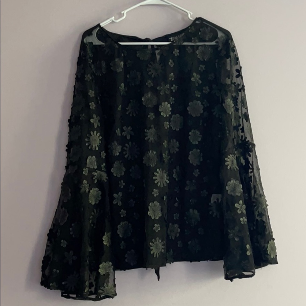 Women’s blouse